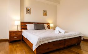 Zb Suites